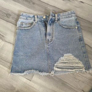 Boohoo mini skirt. Size 6 UK